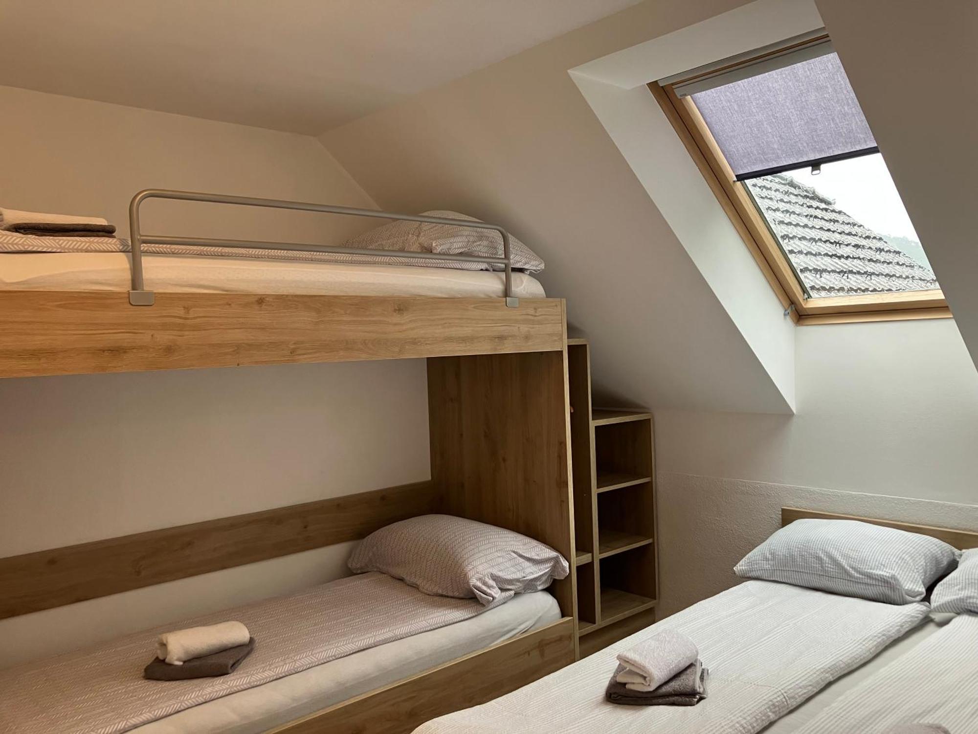 Apartment Ozebek Церкно Екстериор снимка